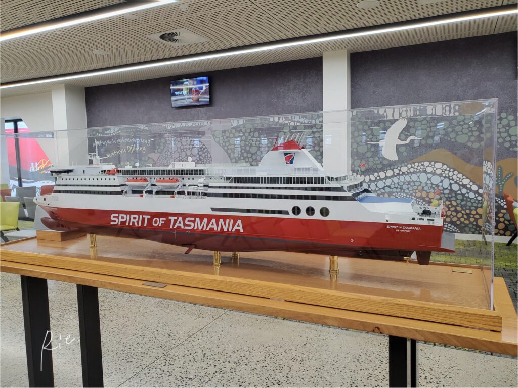 Spirit of Tasmaniaの模型