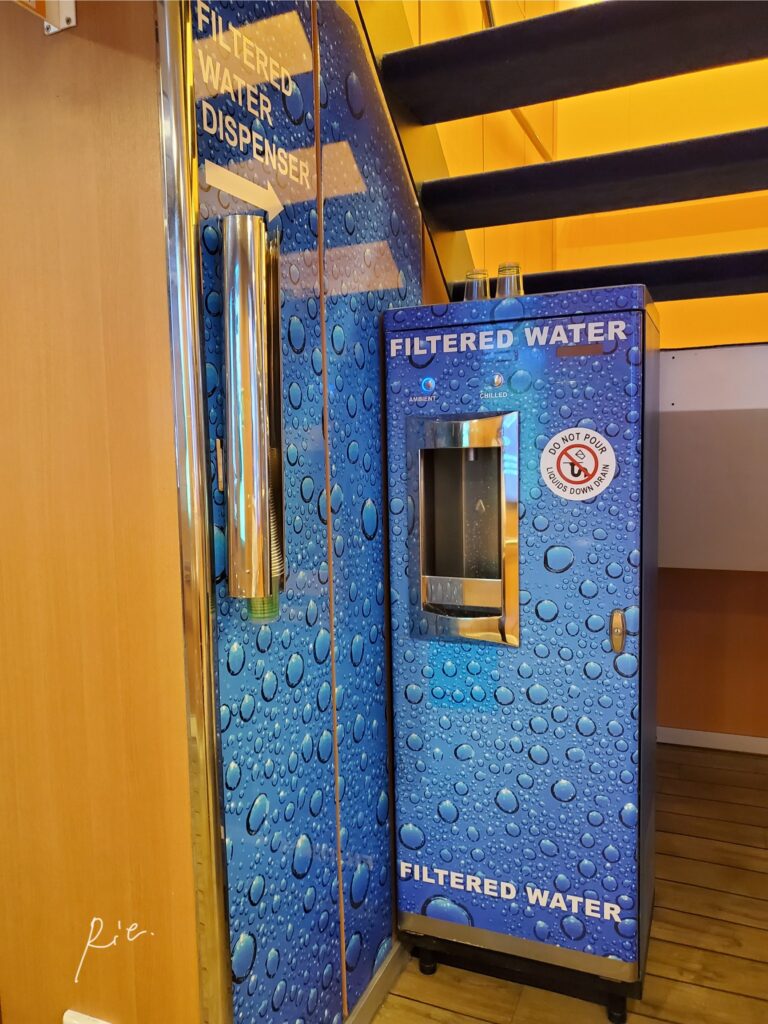 無料で汲める水