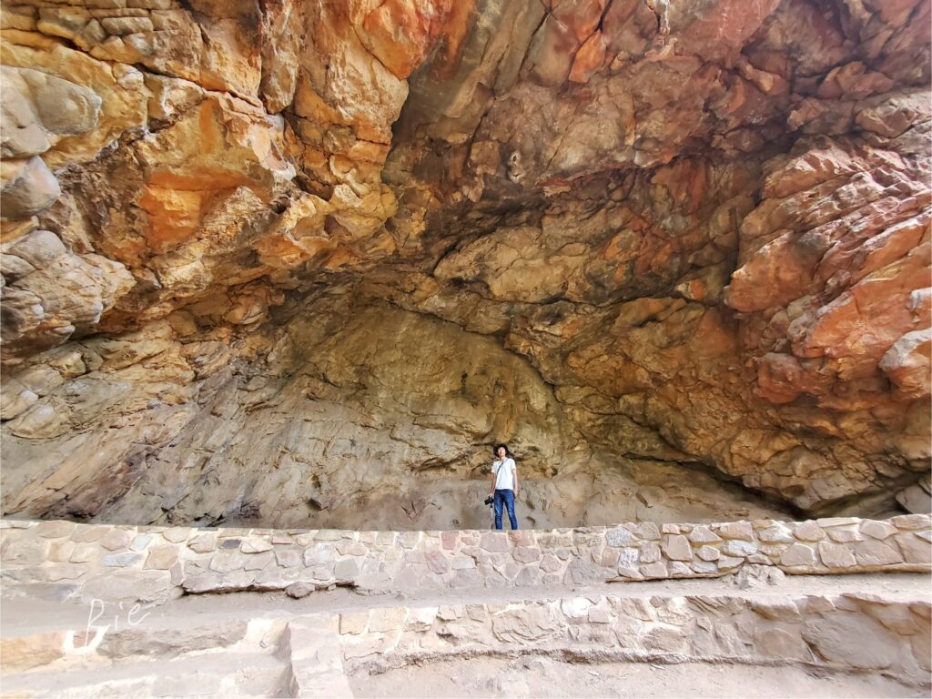 外から見たGiant’s Cave
