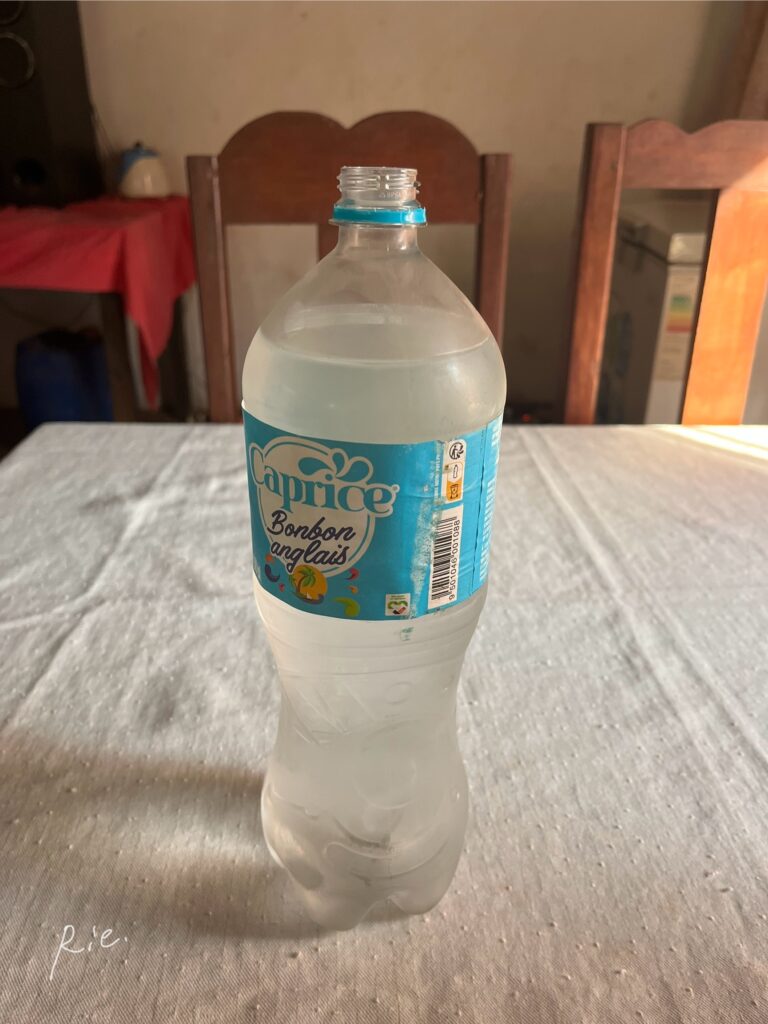 購入した炭酸ジュース
