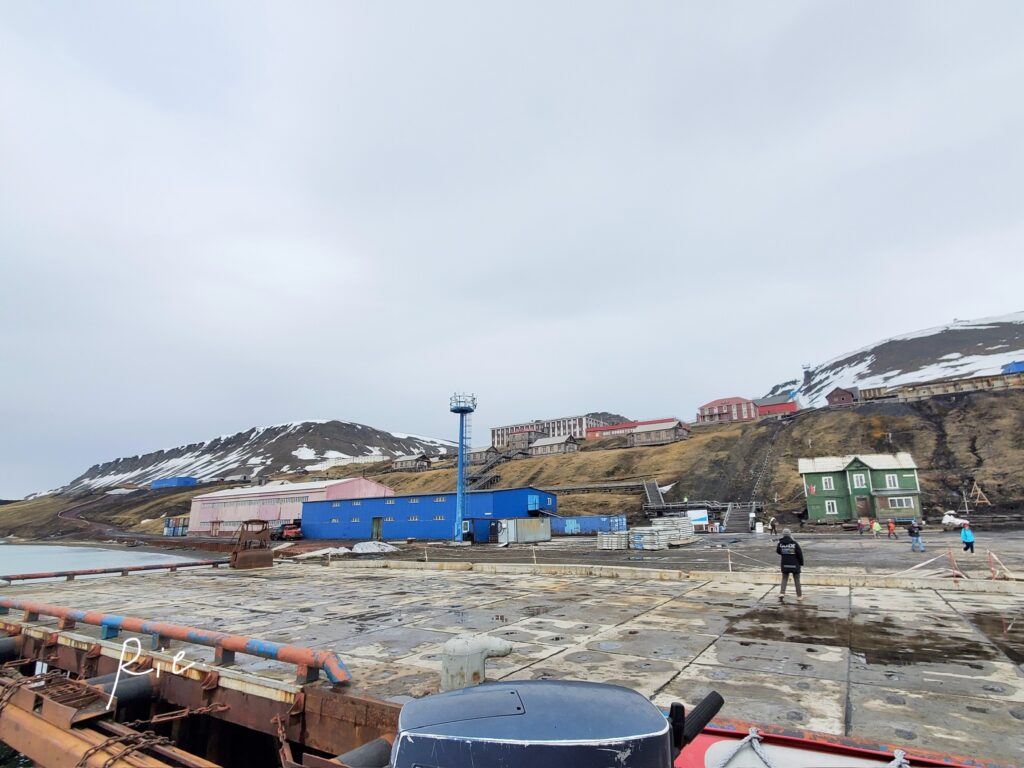 船から見たバレンツブルクの町