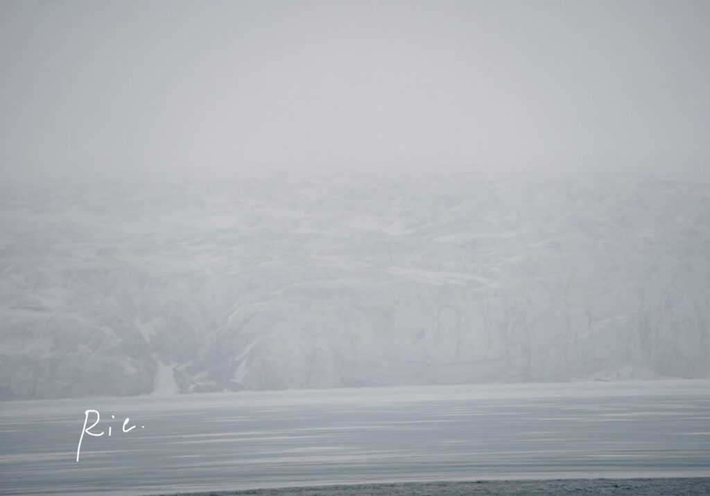エスマーク氷河のアップ