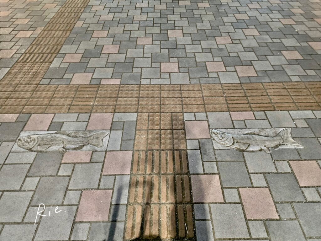 サケのオブジェ