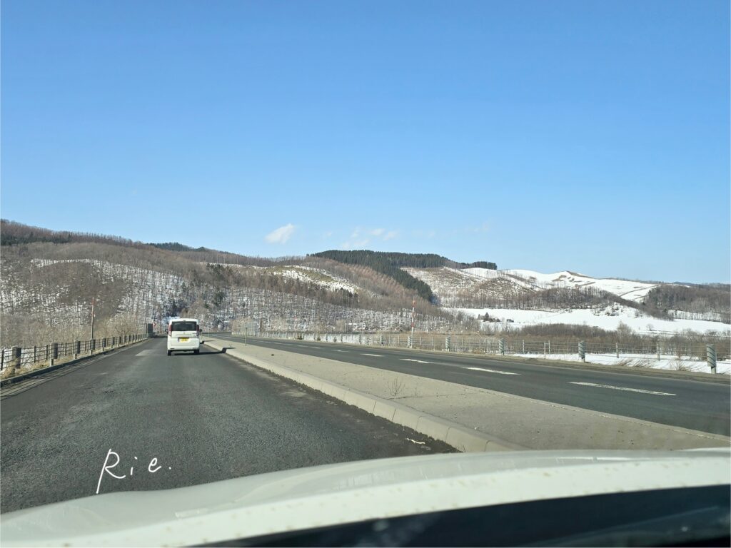 ドライブ中の風景